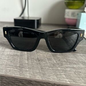 Tory Burch rectangle 127mm black sunglasses